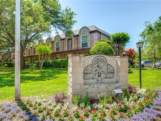 Ridglea Country Club Estates Homes